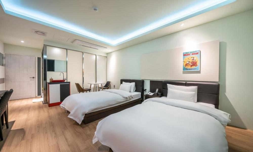 Gimpo Pentastar Hotel Екстер'єр фото
