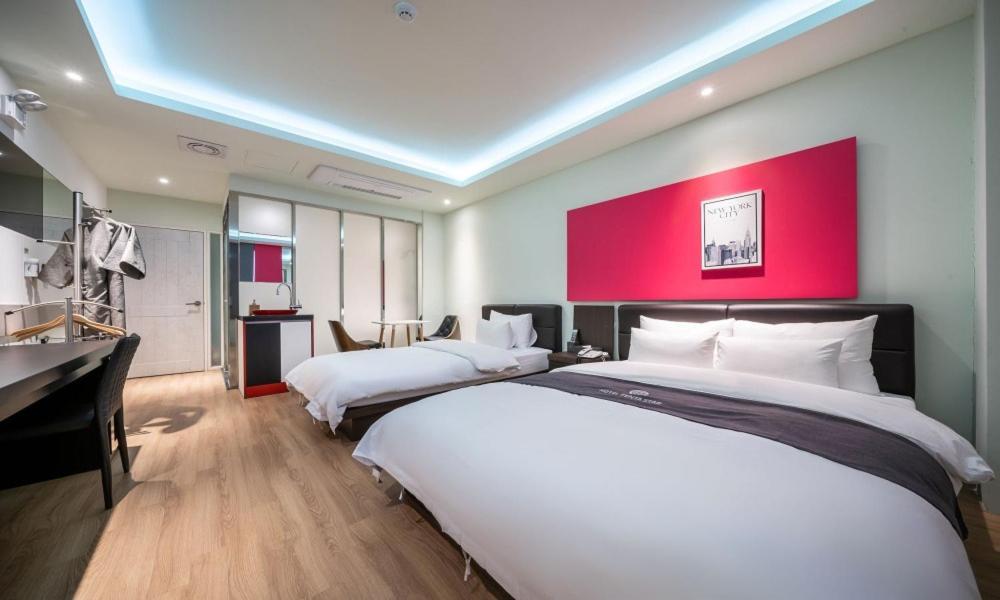 Gimpo Pentastar Hotel Екстер'єр фото