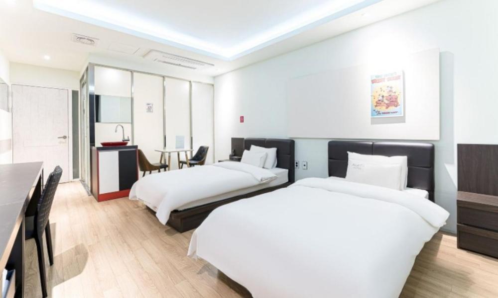 Gimpo Pentastar Hotel Екстер'єр фото